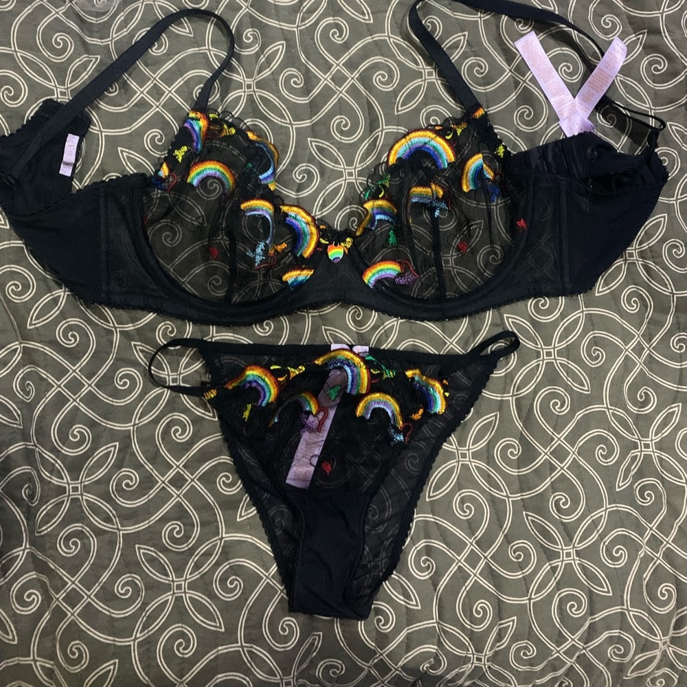 Savage X Fenty set